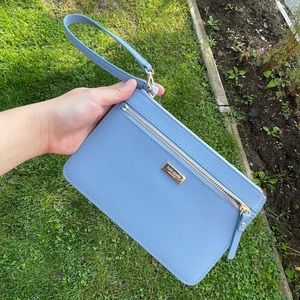 Kate Spade // Tinie Laurel Way Wristlet in Cloudcover